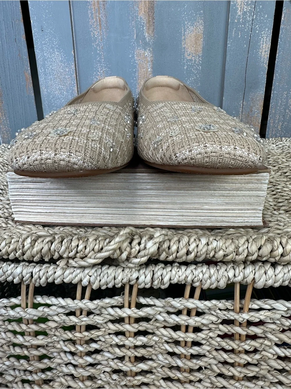 Vivaia Margot 2.0 Sequins Square Toe V-Front Flat Natural Linen Sz 41, 9.5 NWOB